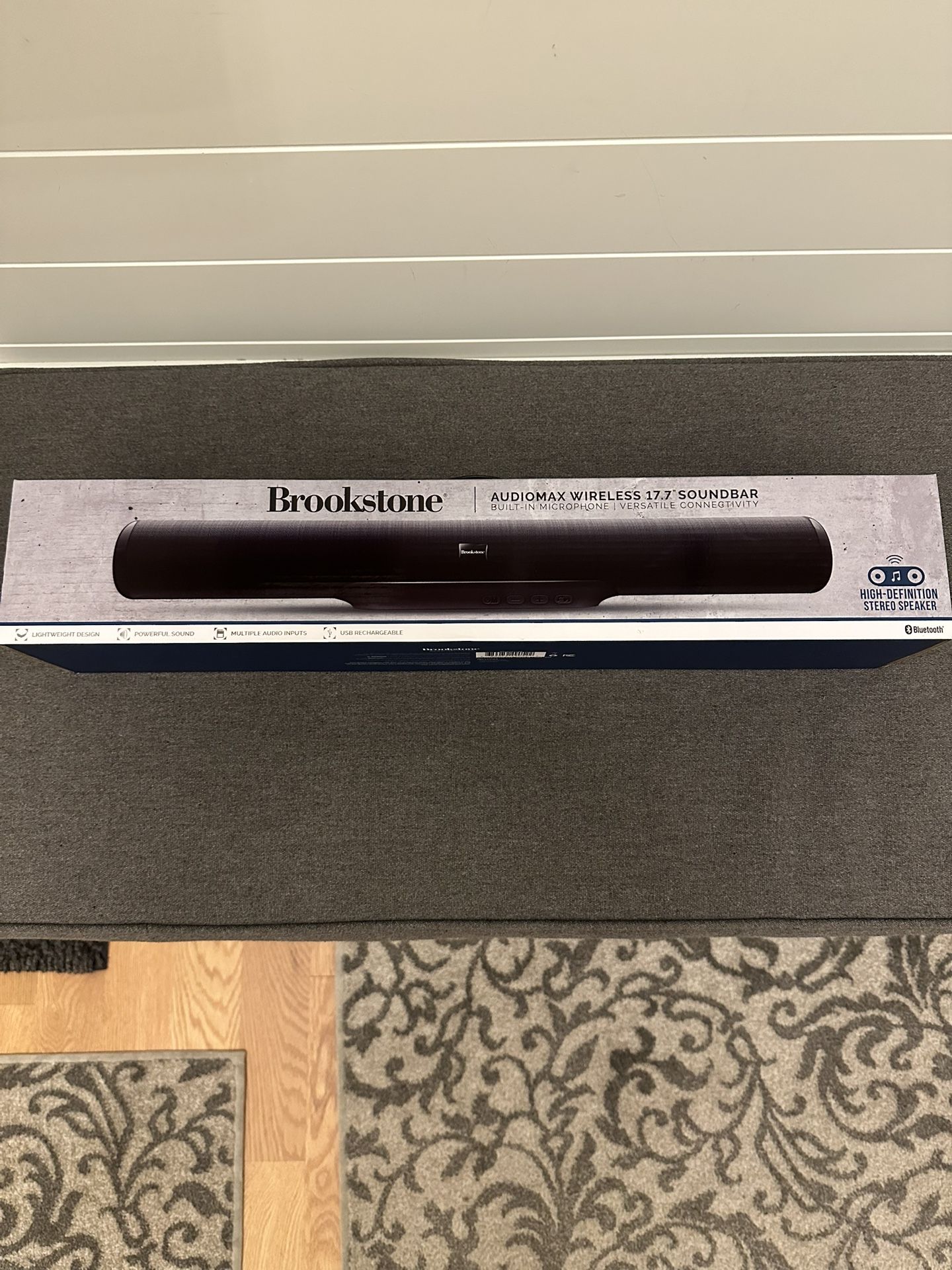 BRAND NEW Brookstone Elite Pulse Bluetooth Wireless 17.7” Soundbar