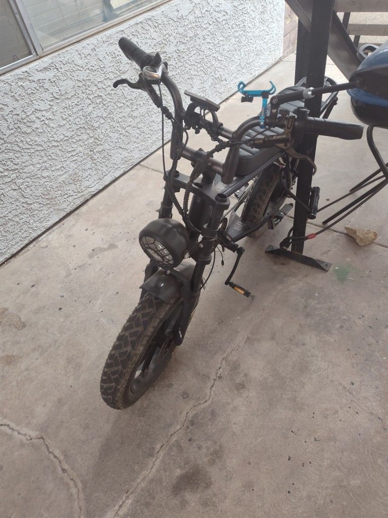 V8 OUXI BULK MOUNTAIN E-BIKE