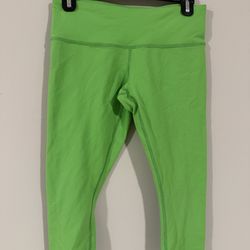 Lululemon women rare green crop leggings