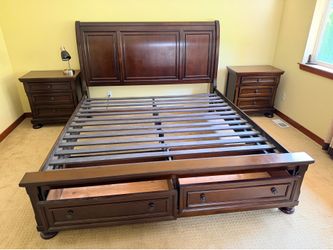 California King Bedroom Set - $700 OBO