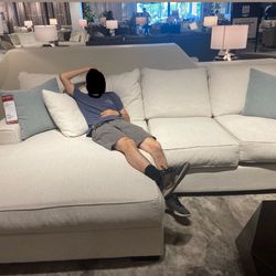 Sectional Couch $550