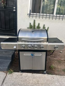 Grill $160