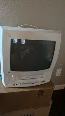 TV VCR Combo player VHS Tested