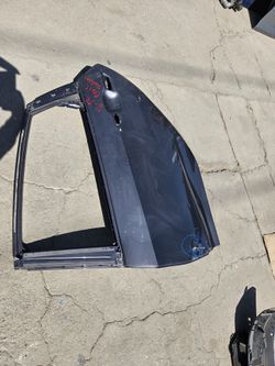 Honda civic left rear door Oem