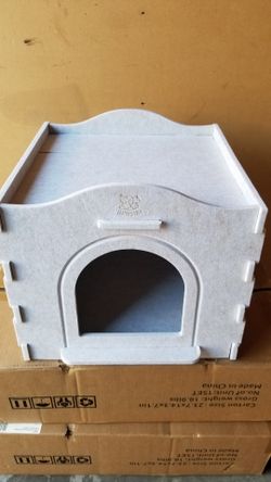 Insulated ,breathable Cat House