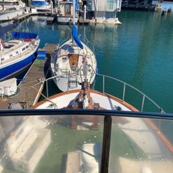 Yacht Charters / Parties