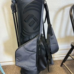 Travis Mathew Golf Bag 