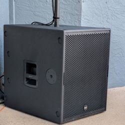 Rcf 9004 18" Subwoofer Read Description 