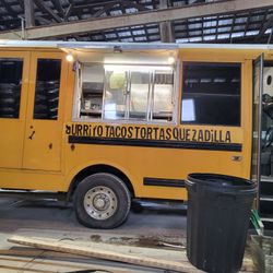 Food Truck For Sale  25k Obo