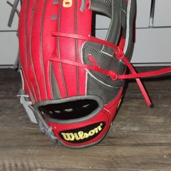  Wilson 2025 14" a2000 softball glove