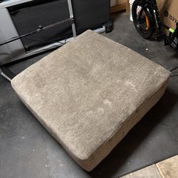 4’ X 4’ Living Room Ottoman 
