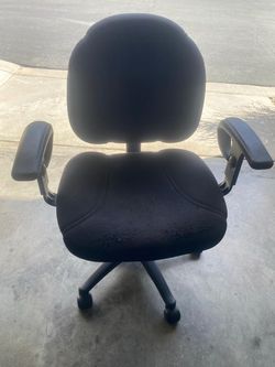 Desk chair