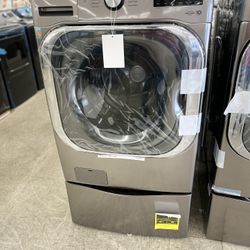 LG Mega Capacity FRONT LOAD WASHER 