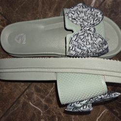 Ladies Slippers 