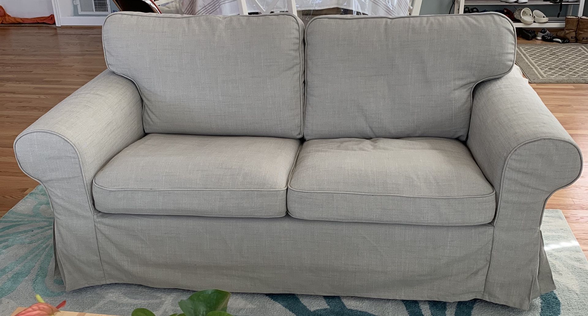 Ikea Love seat sofa- used - in great condition!!