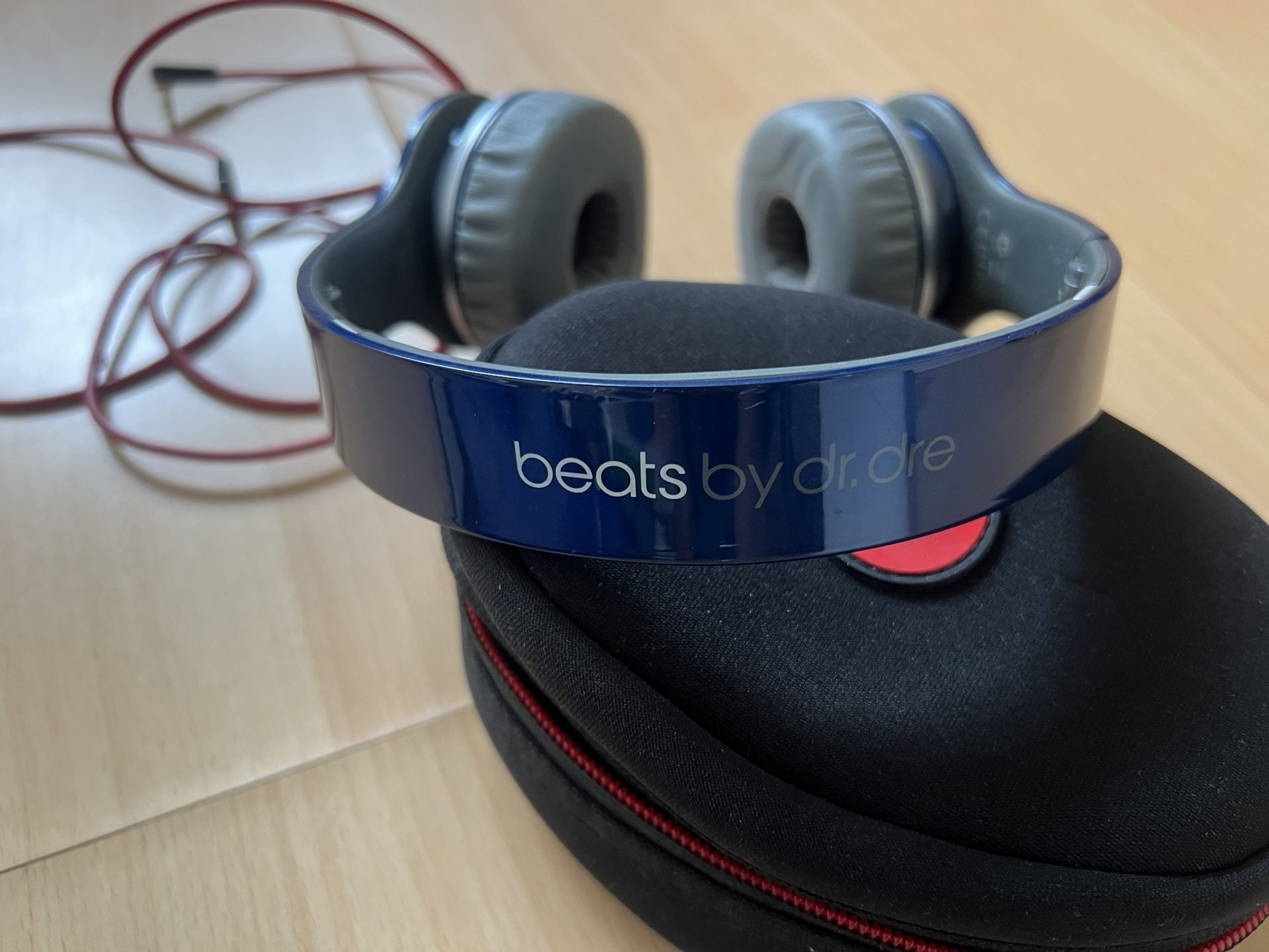 USED Beats by Dr. Dre