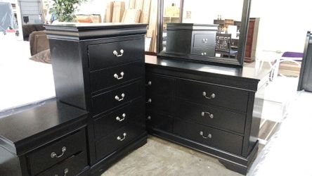Dresser night stand mirror chest