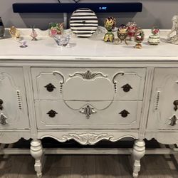 Everything Must Go Listing 2