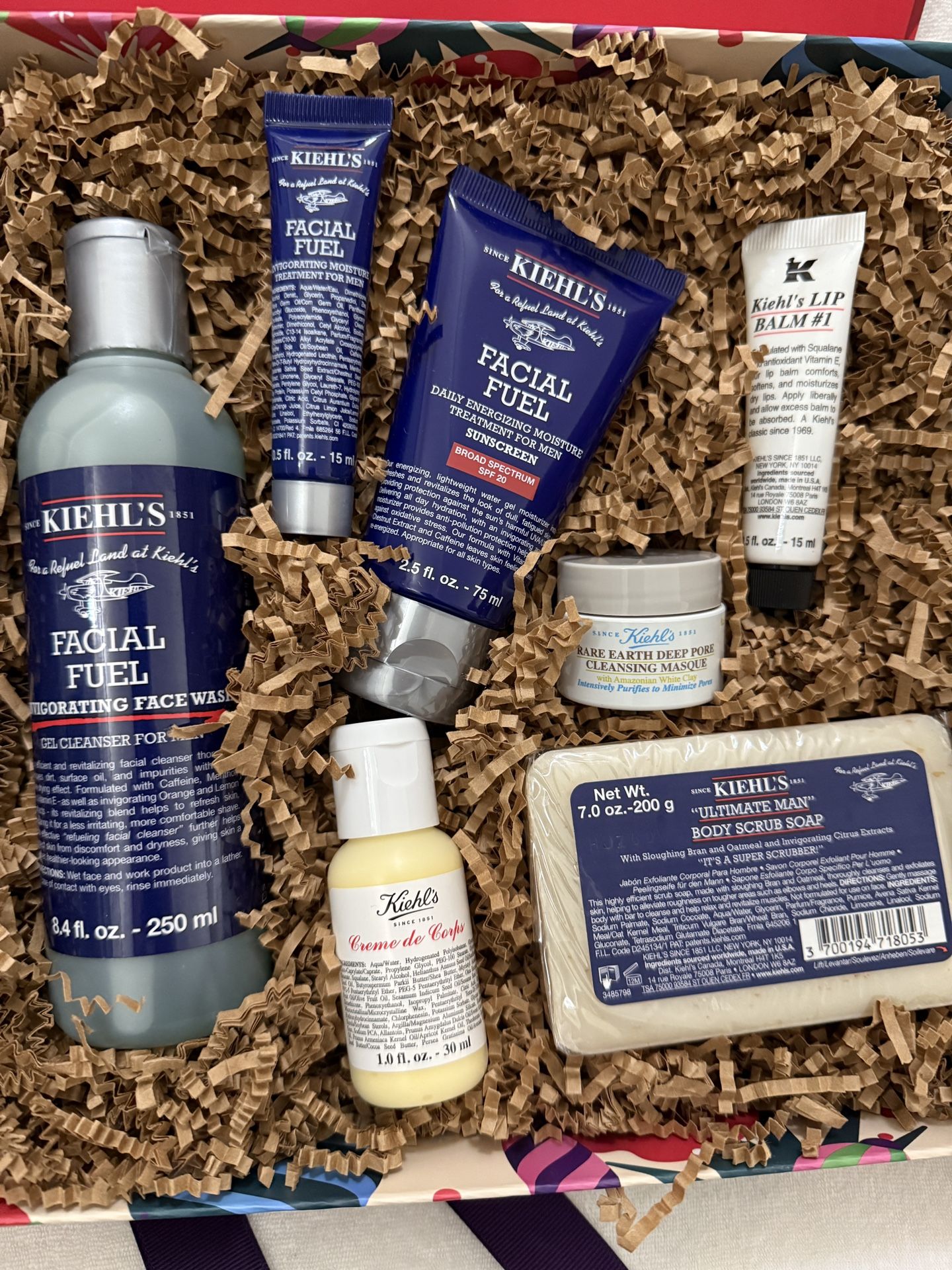 Kiehl’s Men’s Skincare Gift Set 7 Pc