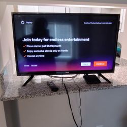 32 Inch TV Complete With Streaming Box HDMI Cord