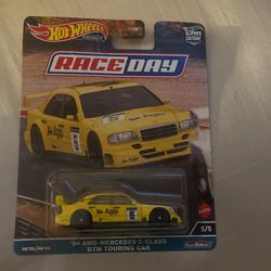 Hotwheels Premium ‘94 AMG Mercedes C Class DTM touring Car
