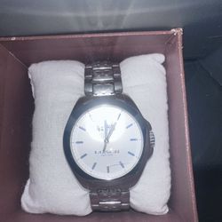 Woman Coach Watch 