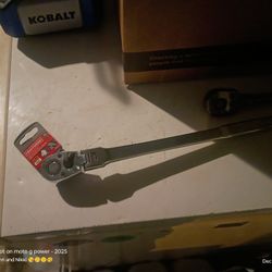 Brand New Craftsman Swivel Head Ratchet