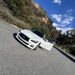 2015 Infinity Q50