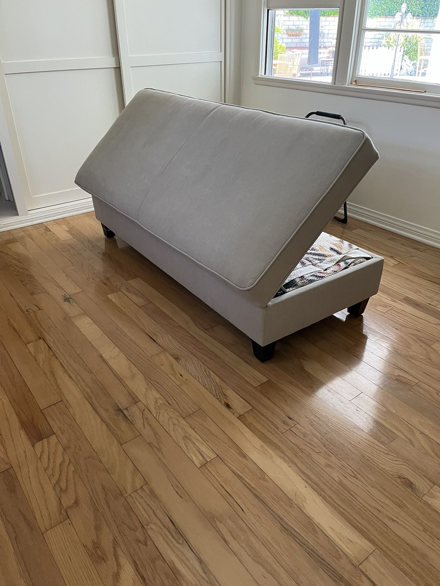 Storage Ottoman