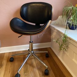 Black and Brown Leather Office Chair - 360° Swivel 