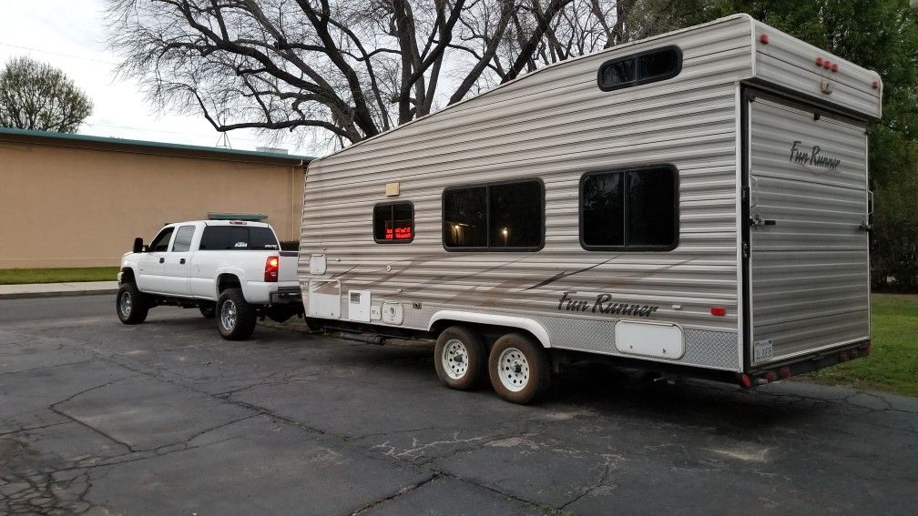 2006 Carson Fun Runner 21ft Toy Hauler