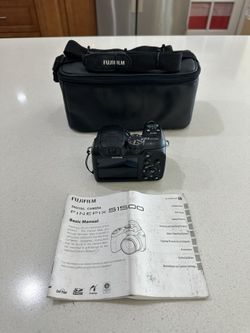 FujiFilm FinePix S1500 Digital Cam 10MP, 12x Optical Zoom.