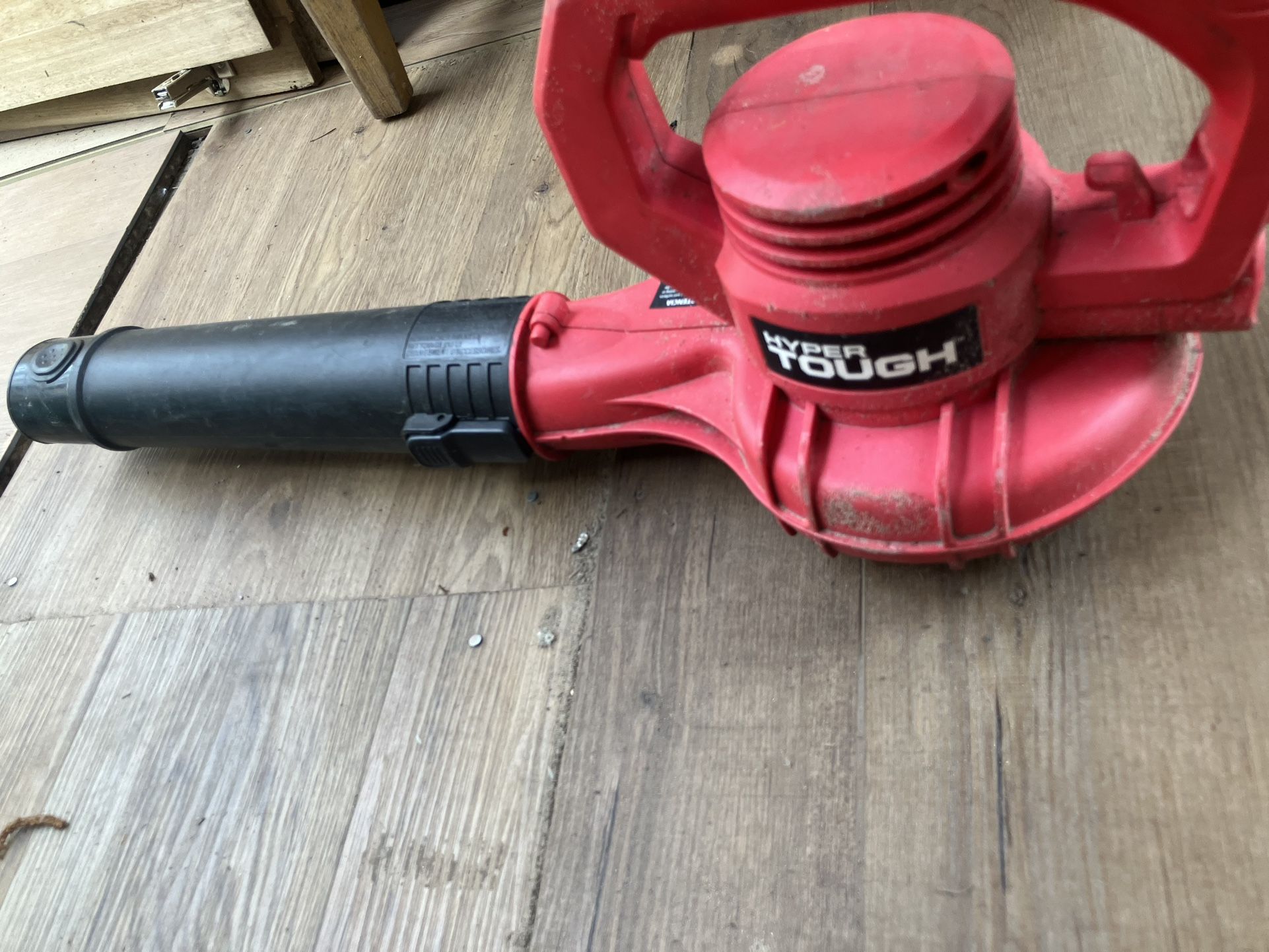 Leaf Blower