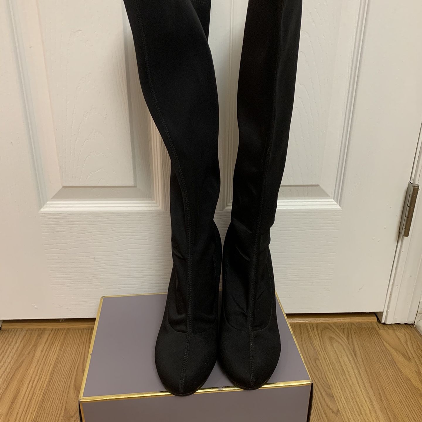 Knee High Black Stretch Women’s Boots With Glossy Wedge. Size 9.5.