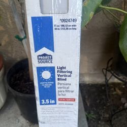 Lowes Light filtering vertical blind new- 