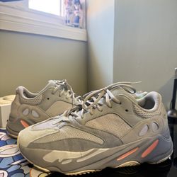 Adidas Yeezy 700 Inertia Size 10