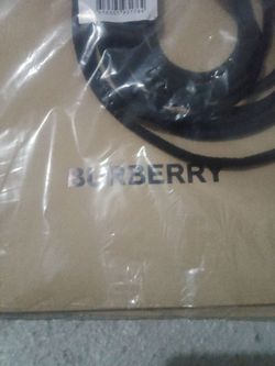 20 Burberry Gift Bags - 2 size