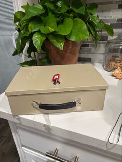 Lock Box