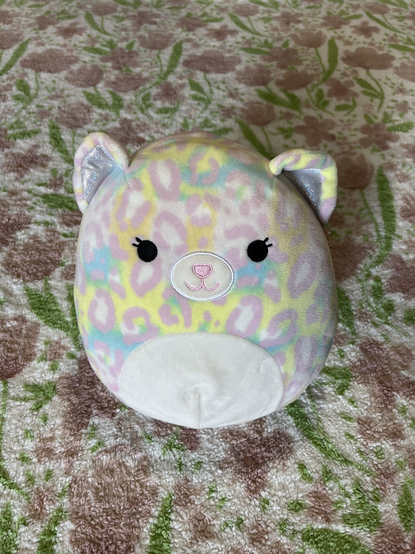 Michaela 8 inch pastel cheetah plushie - Squishmallows