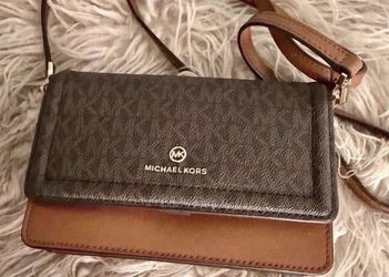 Woman Michael Kors Cross Body / Wallet