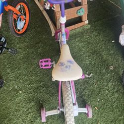 4To5 Years Girls Bike On Sale Good Condition Good Working 