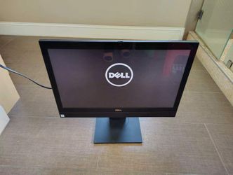 Dell 24' 4K UHD TouchScreen All-In-One computer Optiplex 7440