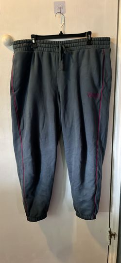Women’s Sweats