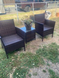 4PcS PATIO SET