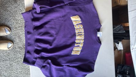 University of Washington crewneck