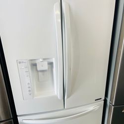 Lg french door refrigerator 