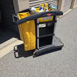 Janitor Caddie Cart