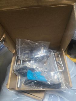 L handle lock door
