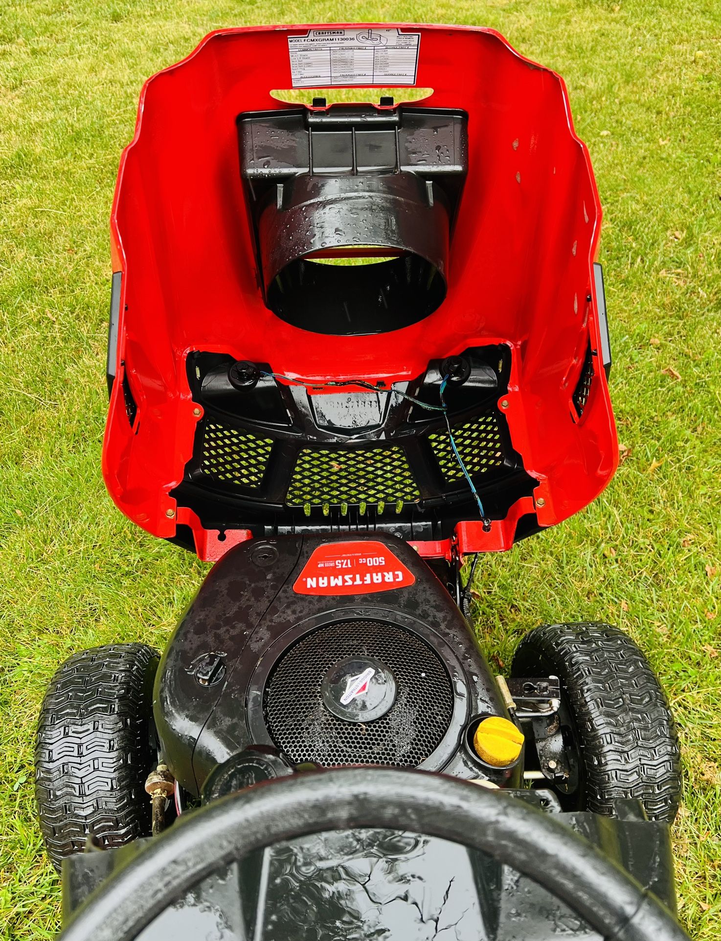 Craftsman T110 42” Lawn Tractor Cheap needs engine for Sale in