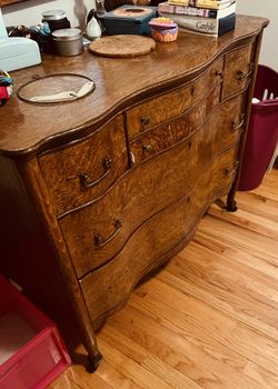 antique dresser 